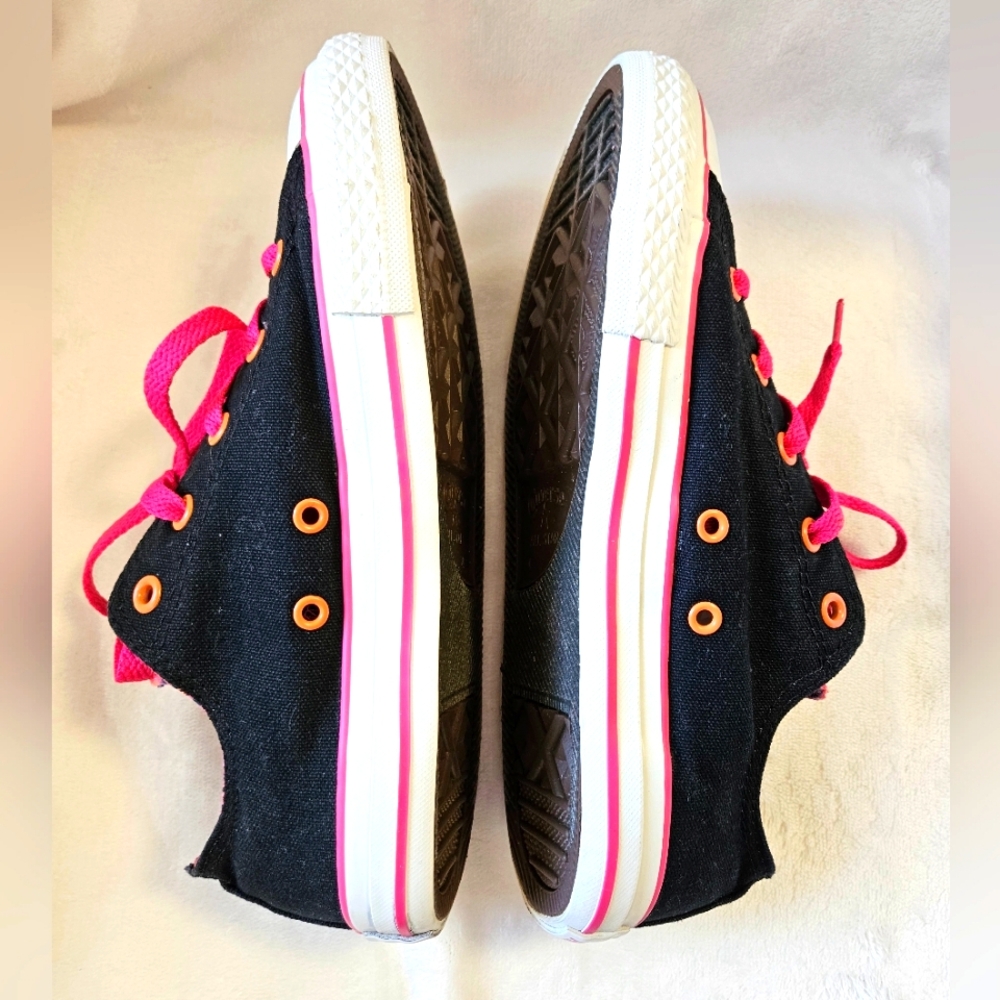 Converse All Star Multi Tongue Pink/Black Junior Sneakers Size 4. - Picture 8 of 11
